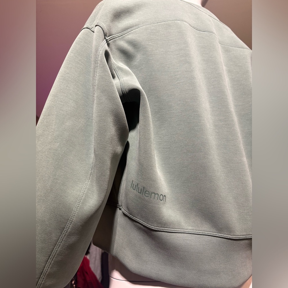 Lululemon Softstreme Perfectly Oversized Cropped Crew Size 2 - Picture 8 of 11
